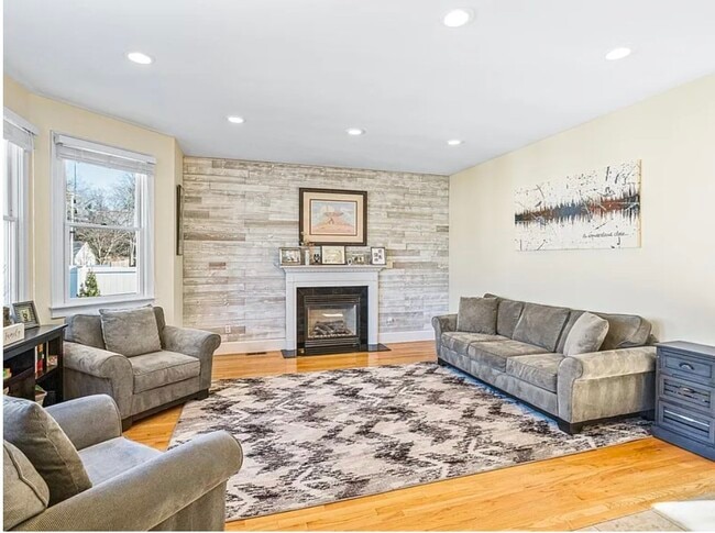 Building Photo - 58 Spiers Rd