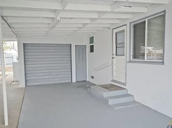 Building Photo - 1800 Esther Dr