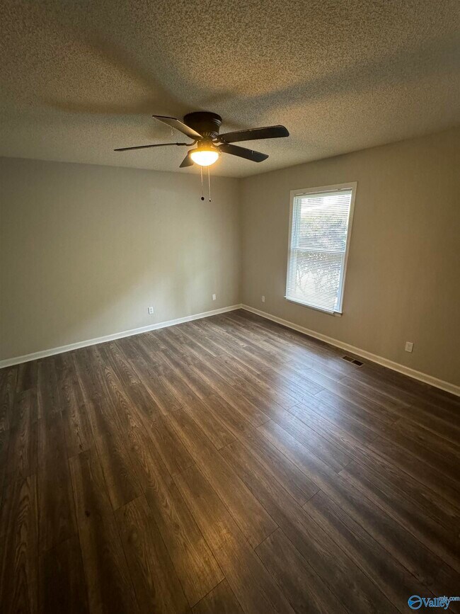 Building Photo - 2816 Coosa Cir NW