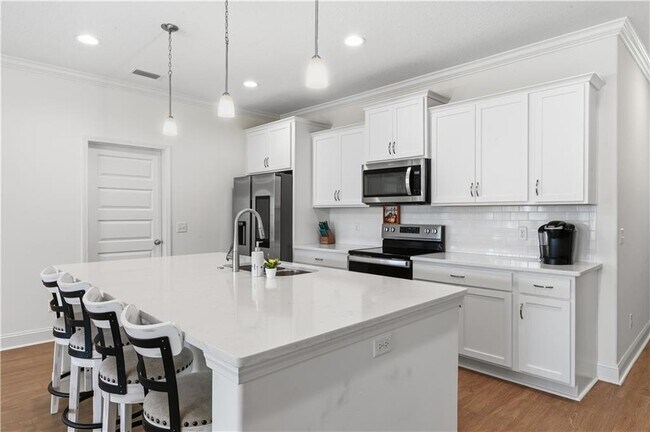 Building Photo - 85 Allie Lp