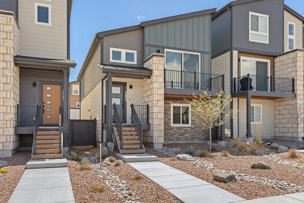 Building Photo - 7371 Hunter Jumper Dr