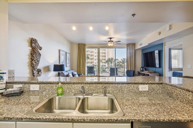 Building Photo - 104 Gulfside Ct