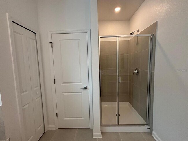 Building Photo - 6097 Meditation Dr