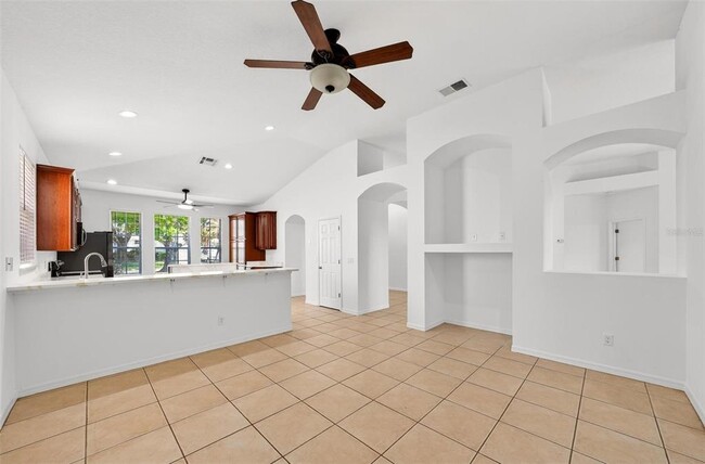 Building Photo - 7006 Pine Hollow Dr