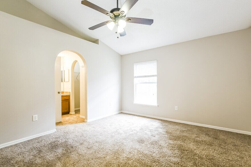 Building Photo - 6748 Ebans Bend