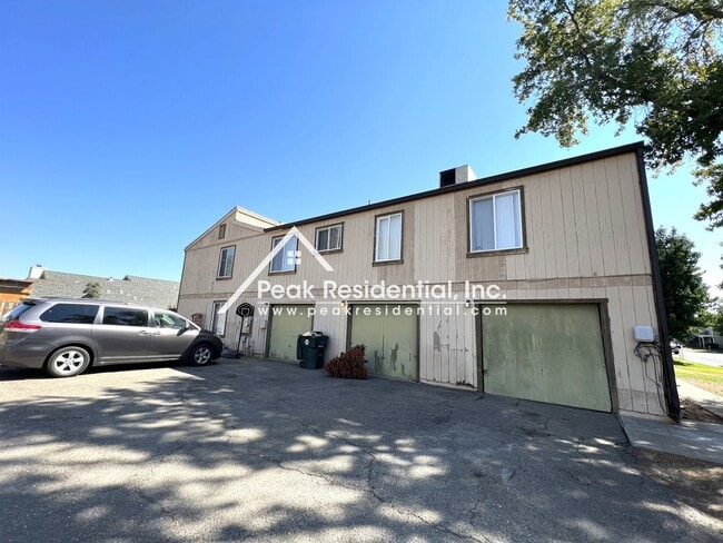 Building Photo - 8907 Rancho Grande Ct