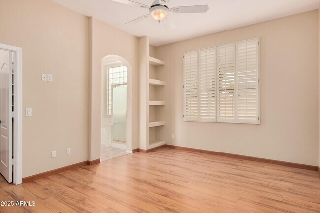 Building Photo - 6516 W Matilda Ln