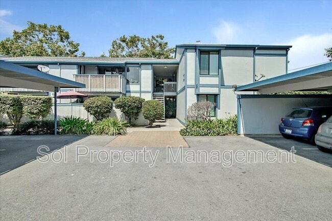 Building Photo - 1925 46th Ave