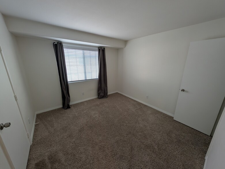 Bedroom 3 - 813 Radiant Star St