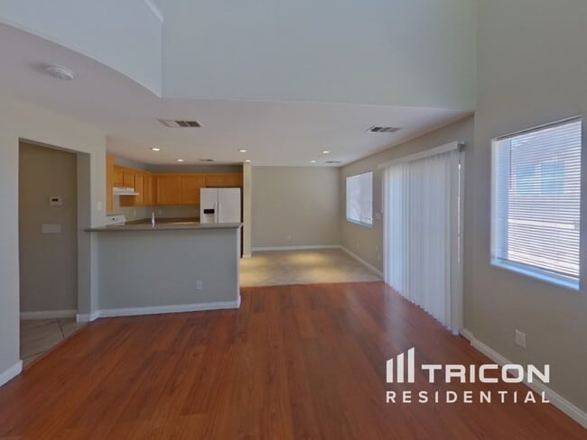 Building Photo - 11909 Fairfax Ridge St