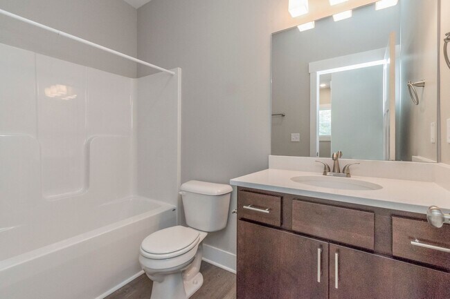 Building Photo - 307 Washington Ave