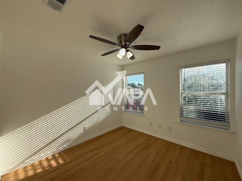 Building Photo - 6019 Mountain Meadow