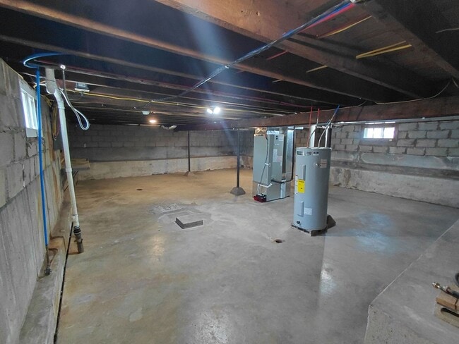 Building Photo - Cozy Home in Rolla