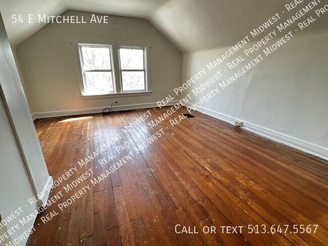 Building Photo - 54 E Mitchell Ave