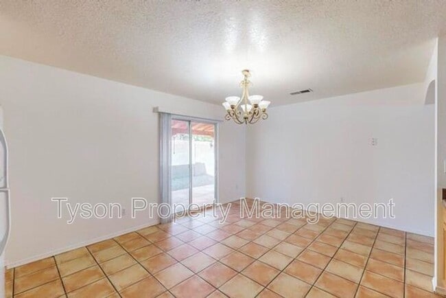 Building Photo - 7315 Quartzite Ave NW