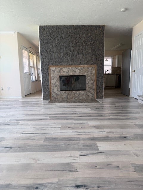 Building Photo - 2430 Glenholly Park Dr