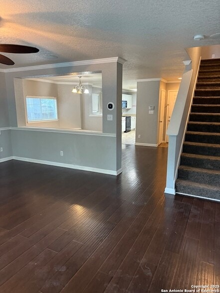 Building Photo - 4906 Royal Stable