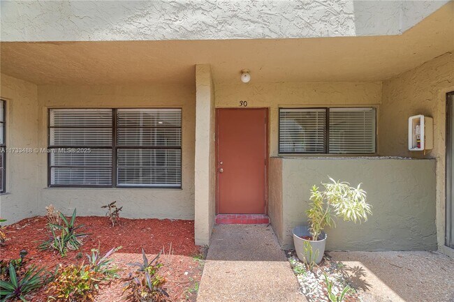 Primary Photo - 2530 Coral Springs Dr