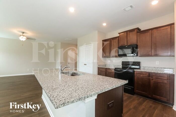 Building Photo - 974 Walnut Creek Cir