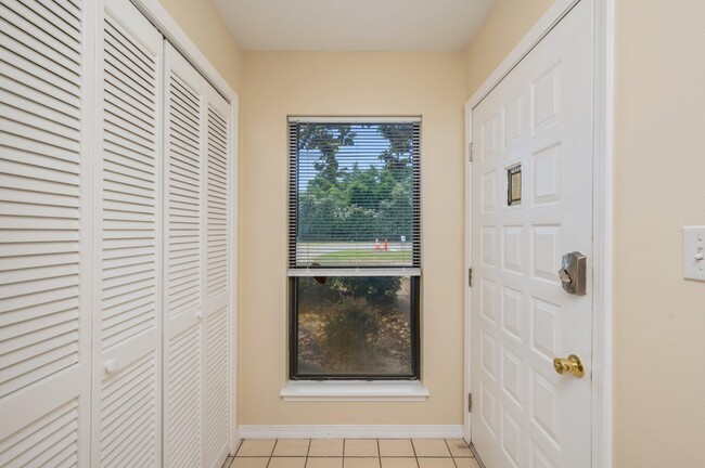 Building Photo - 3861 Indian Trail