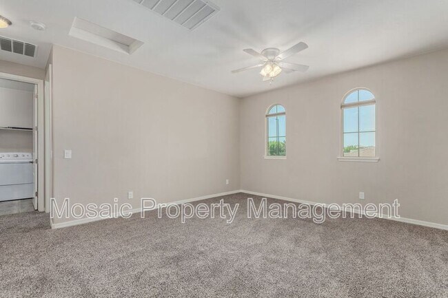 Building Photo - 3796 E Rakestraw Ln