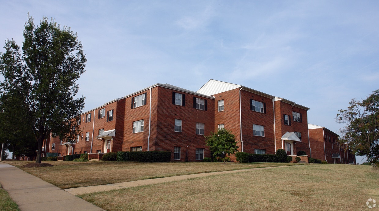 East Falls Apartments Falls Church