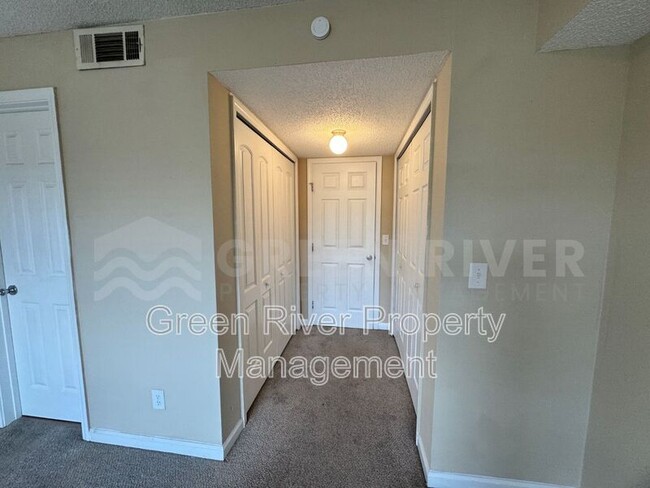 Building Photo - 3917 Corrida Ct