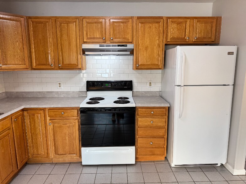 Building Photo - 20 Heaths Ct