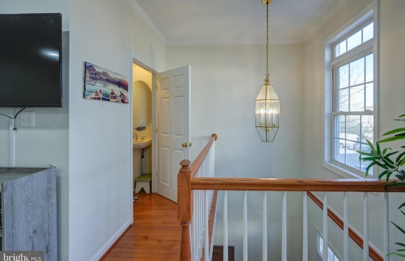 Building Photo - 8827 Montjoy Pl