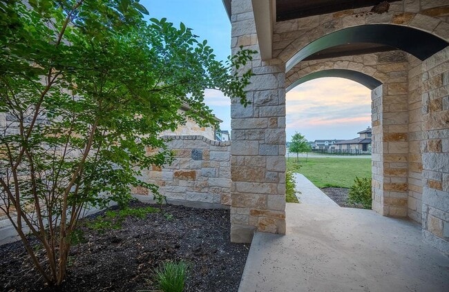 Building Photo - 227 Dally Ct
