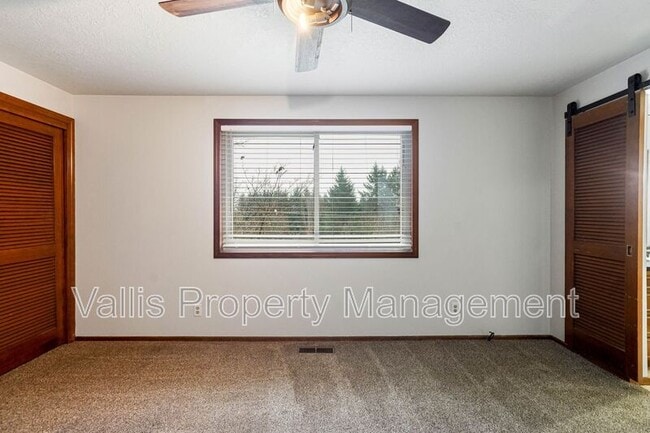 Building Photo - 2197 Doaks Ferry Rd NW