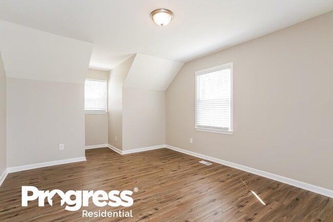 Building Photo - 828 Rawls Dr