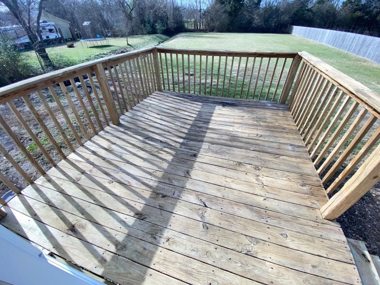 Building Photo - 1320 Stroud Dr