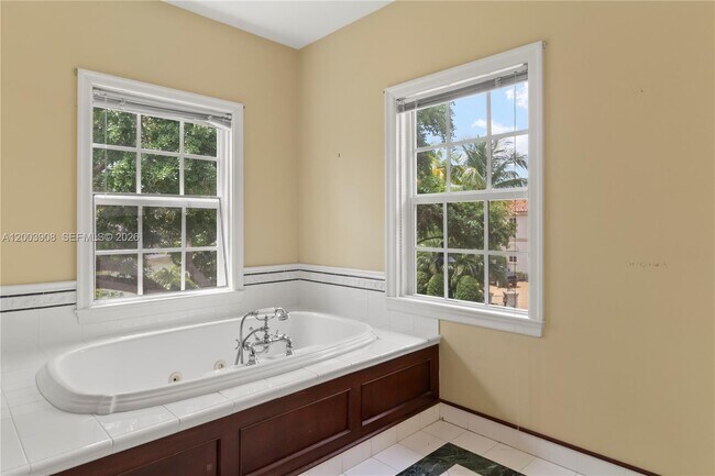 Building Photo - 700 Coral Way