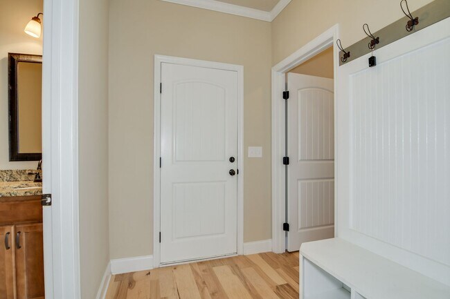 Building Photo - Updated Home in Heart of Evans