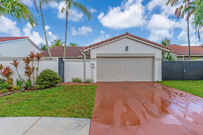Primary Photo - 15139 SW 92nd Terrace