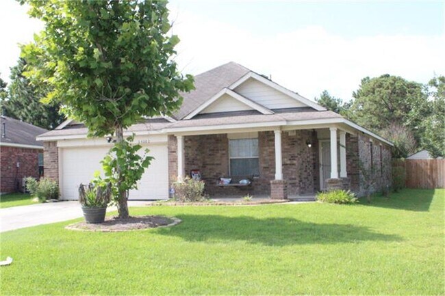 Building Photo - 24202 Kingbriar Dr