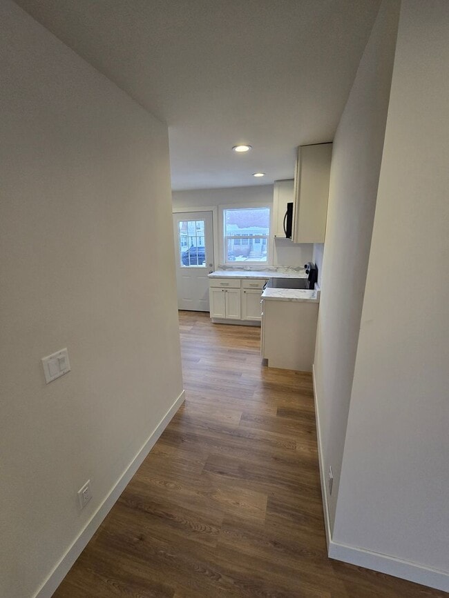 Building Photo - 1714 Erie Ct