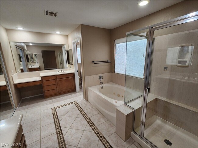 Building Photo - 2362 Spirito Ave