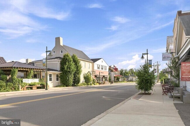 Building Photo - 3582 Stephensons Hl Ln