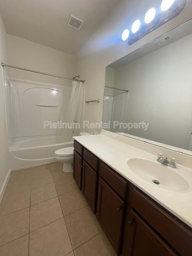 Building Photo - 1515 Dolcetto Trce