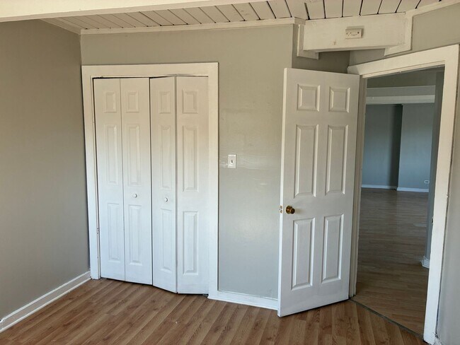 Building Photo - 203 W 154th St