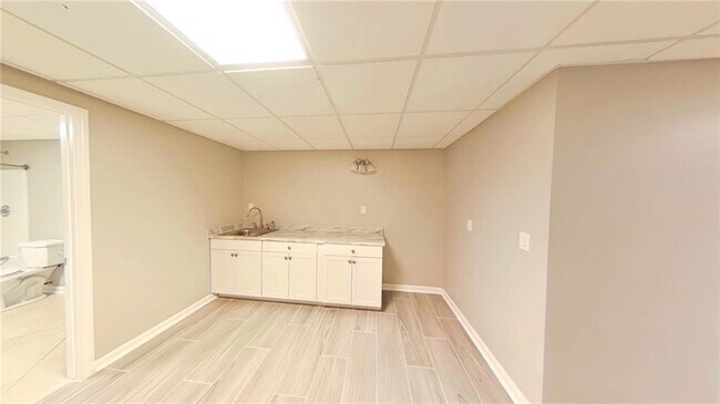 Building Photo - 11355 Vedrines Dr