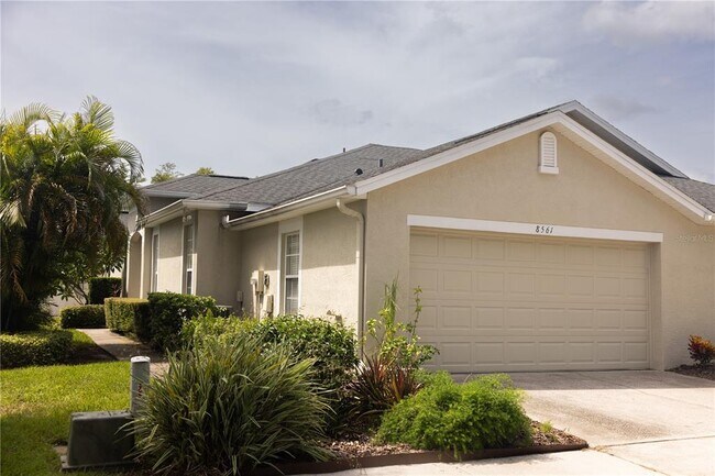 Building Photo - 8561 Acorn Ridge Ct