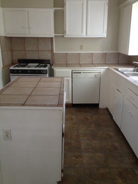 Building Photo - 117 E Norwood Ct