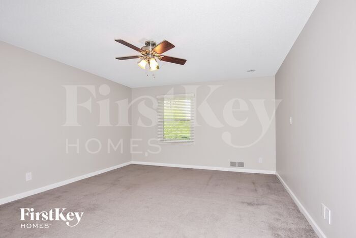 Building Photo - 14545 Appalachian Trail