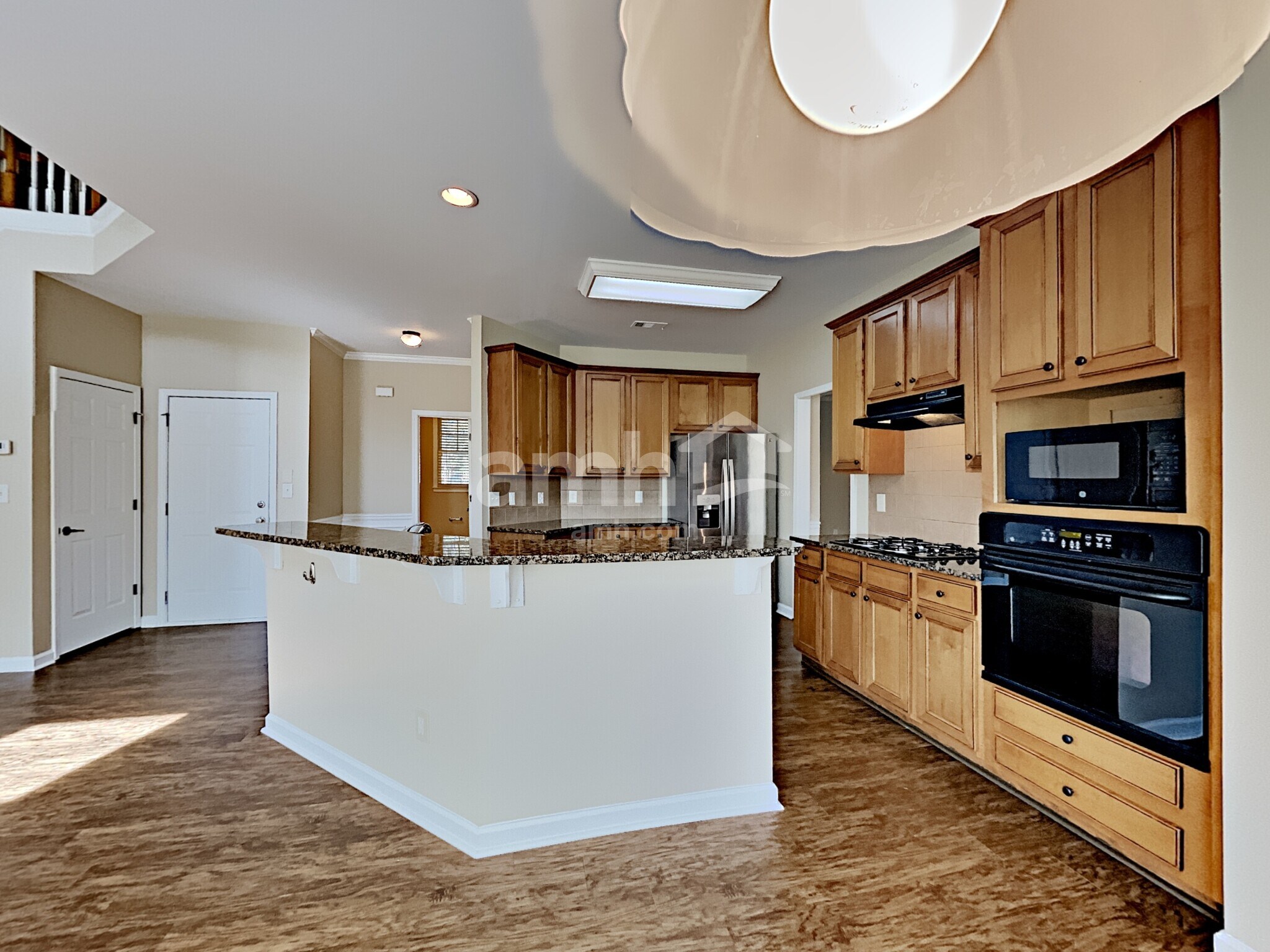 Building Photo - 3215 Thimbleberry Trail