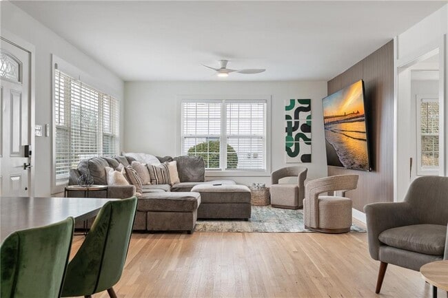 Building Photo - 2790 Sardis St