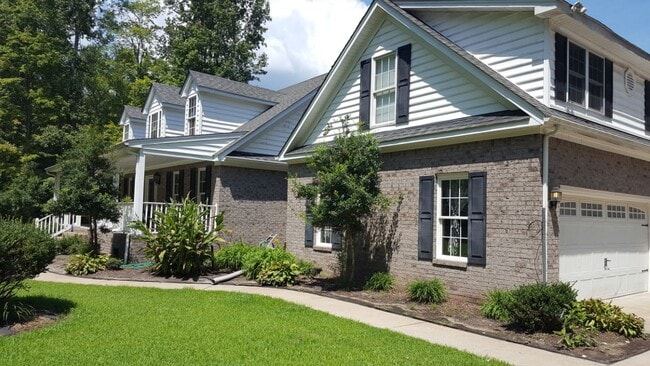 Building Photo - 3512 Douglas Rd