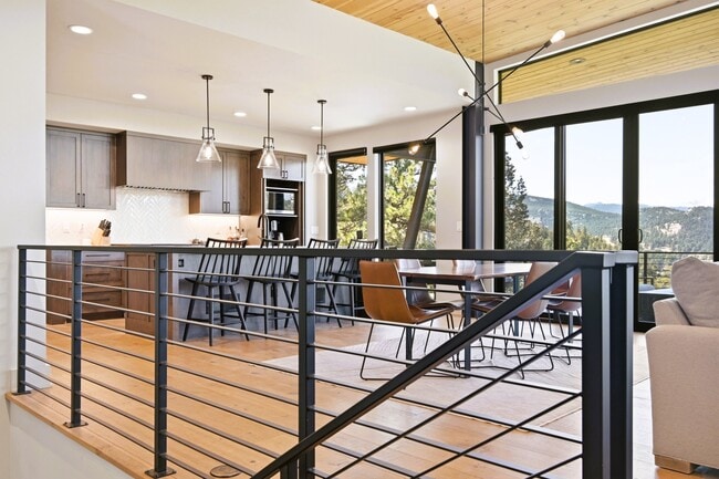 Building Photo - 4475 Forest Trail